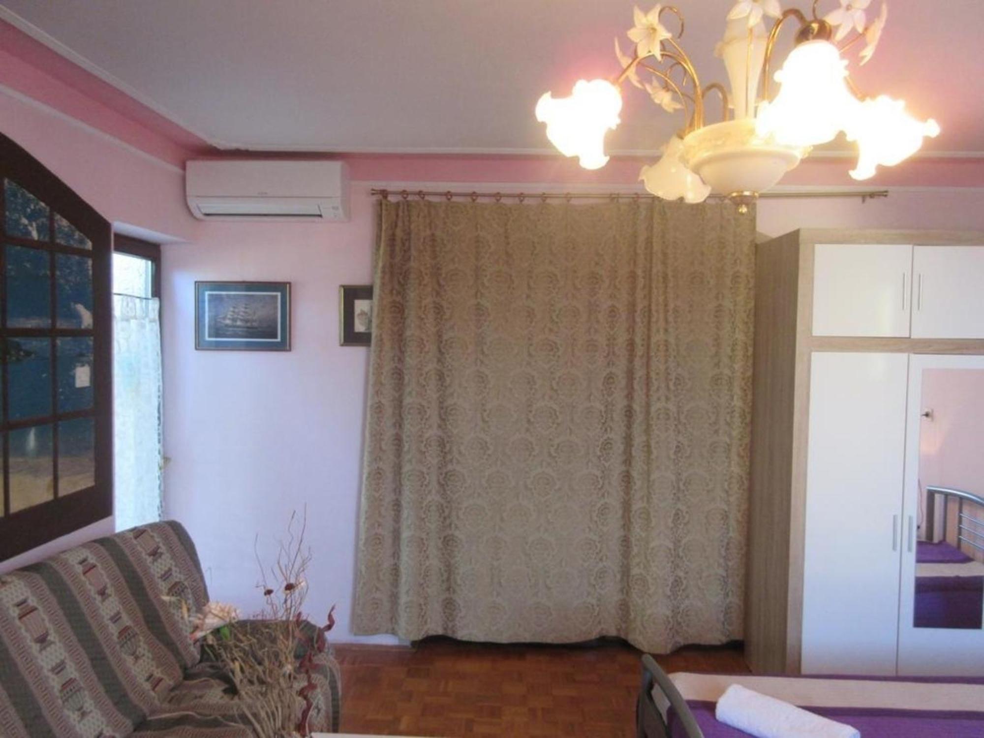 Apartma Fuer 6 Personen Ca 60 Qm In Rovinj, Istrien Istrische Riviera Rovinj